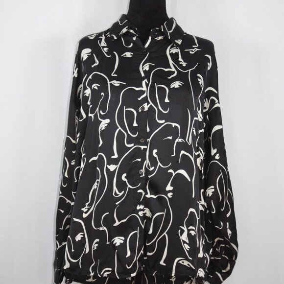 En Saison Black Blouse with Face Pattern Size Medium - Picture 7 of 7